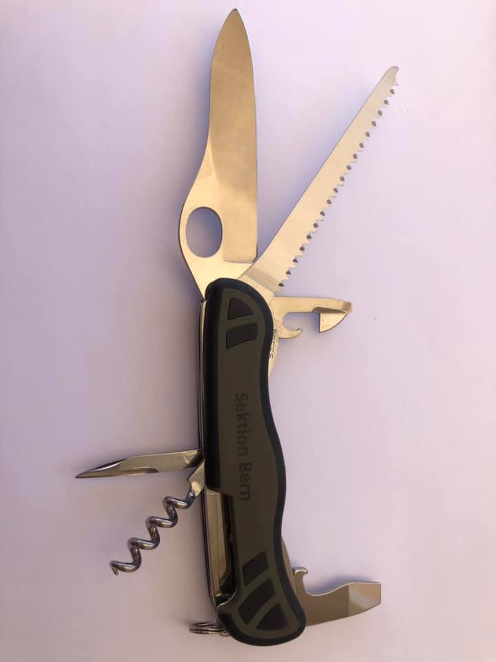Victorinox forester top m
