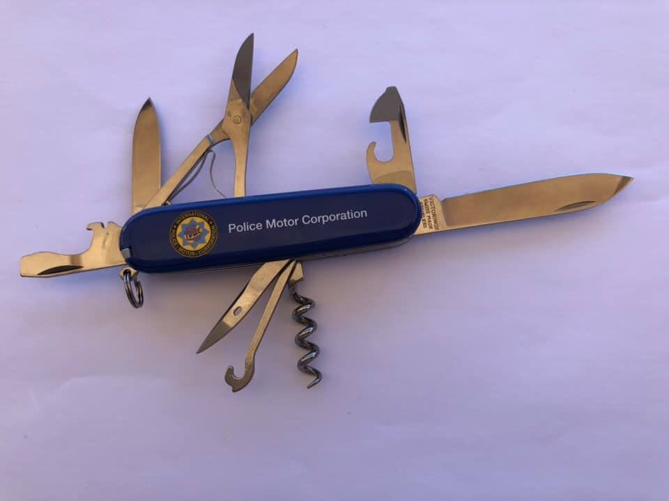 Victorinox trooper outlet