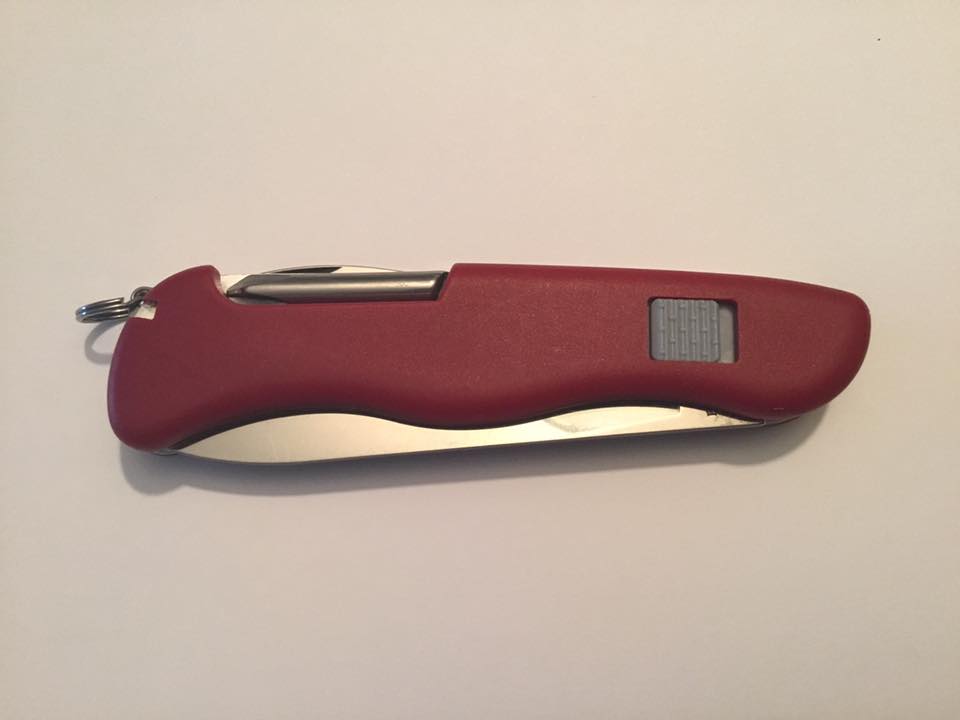 Victorinox HMAK 1 – Royal Danish – Marc's Army Knives