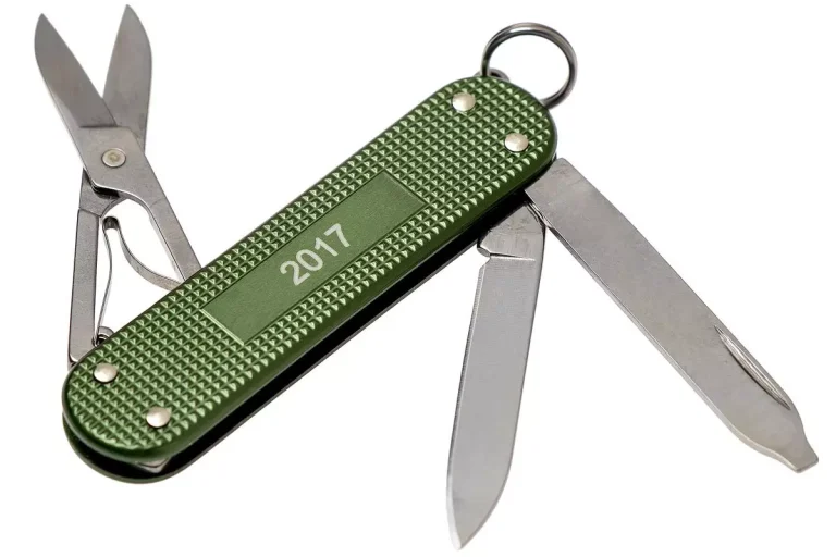 Victorinox Classic Alox Limited Edition 2017  - Image 4