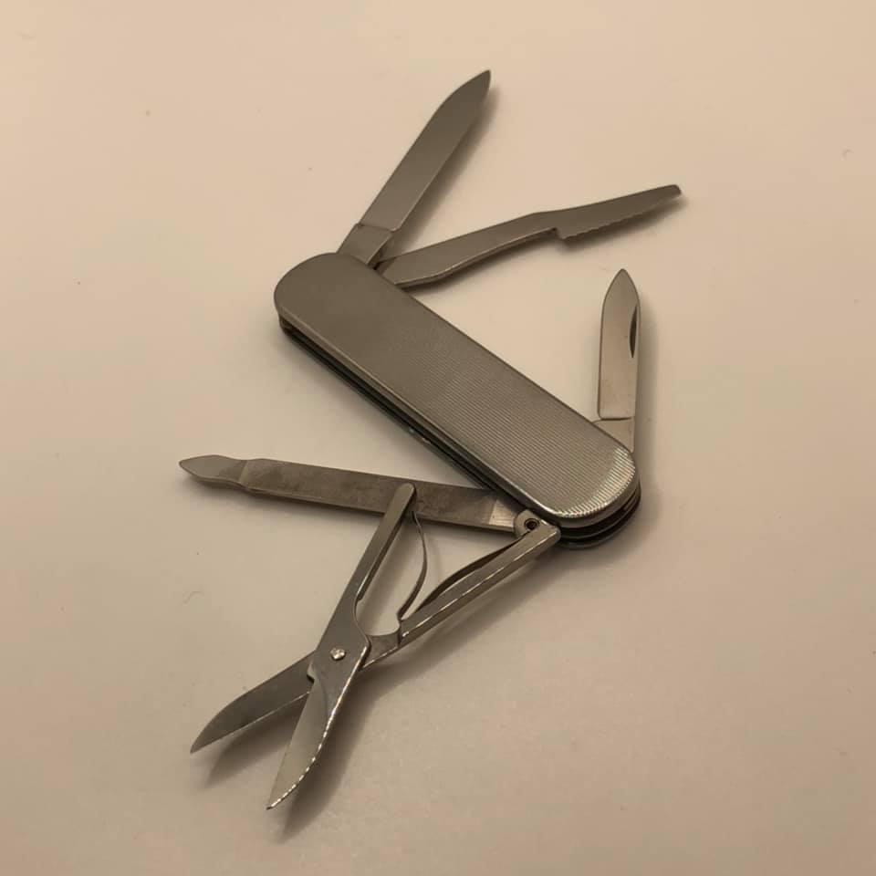 Victorinox director top