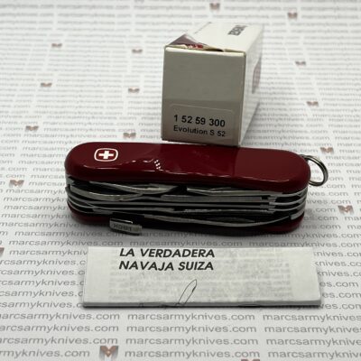 Wenger Evolution S52